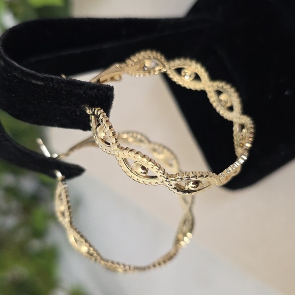 Gold Filled Hoop Earrings Evil Eye Design - Picture 4 of 7